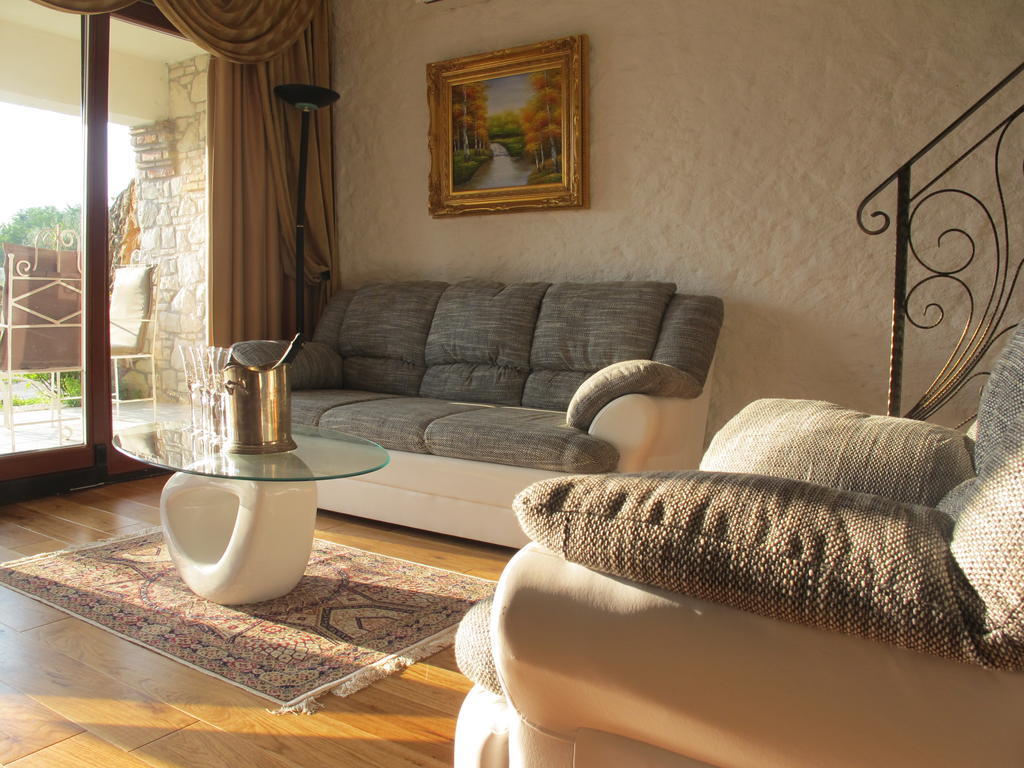 Villa Castello Rausch Valkarin Quarto foto