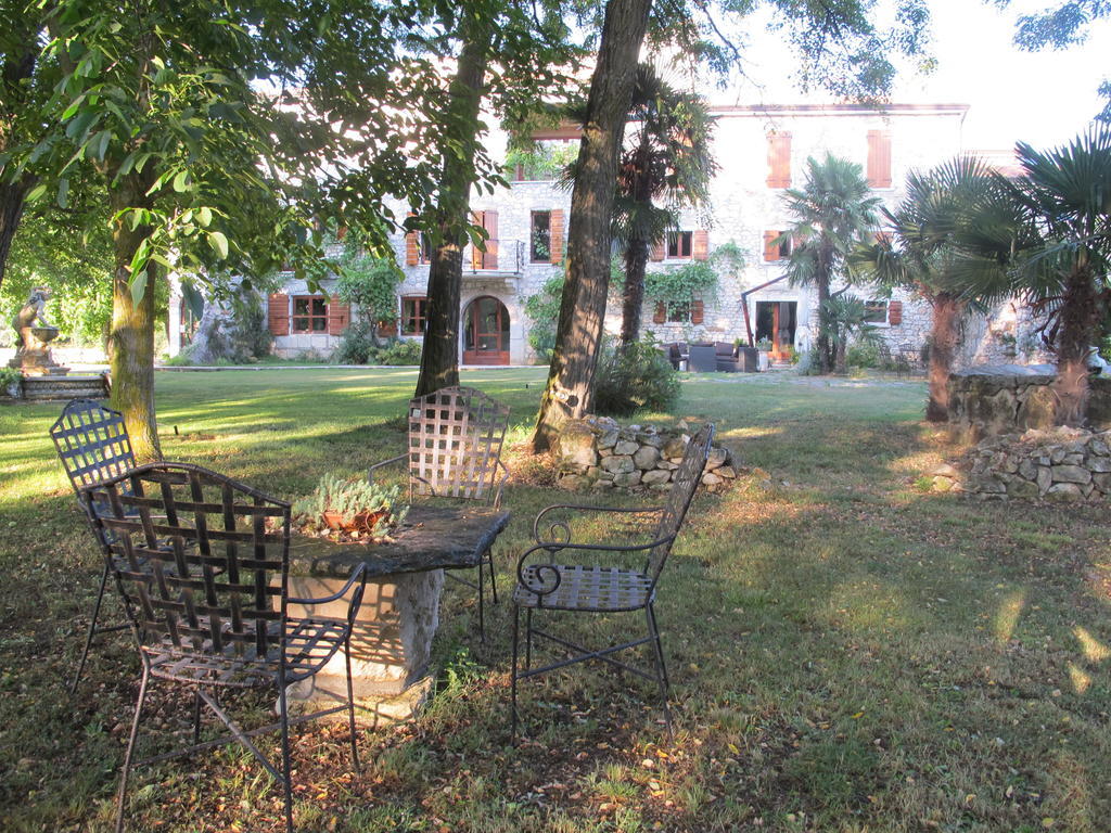 Villa Castello Rausch Valkarin Exterior foto