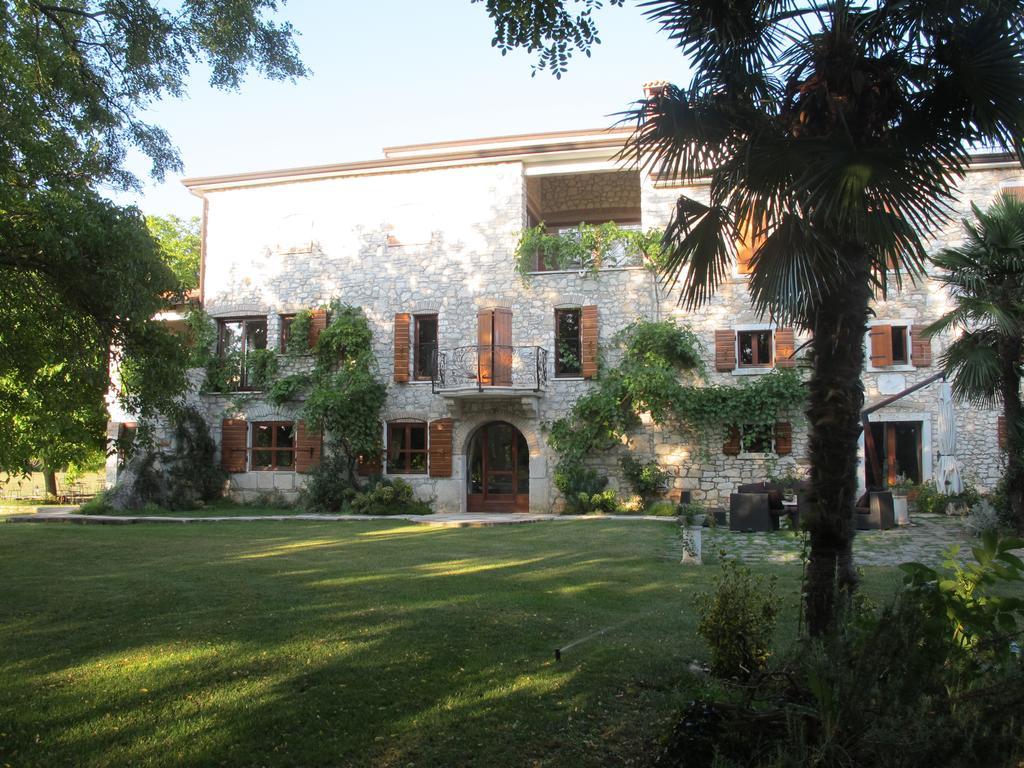 Villa Castello Rausch Valkarin Exterior foto